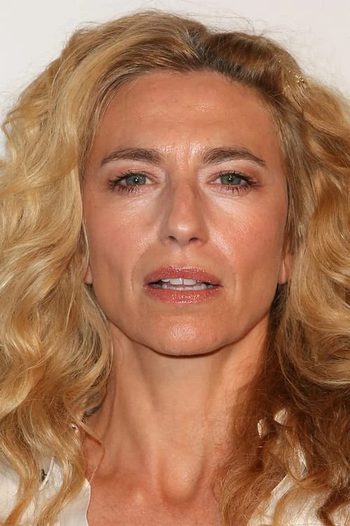 Claudia Black