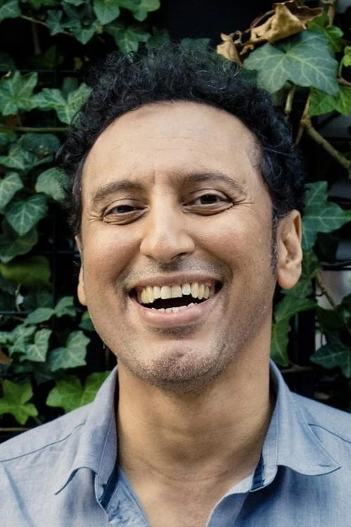 Aasif Mandvi