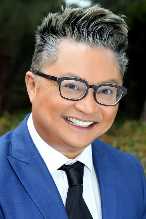 Alec Mapa