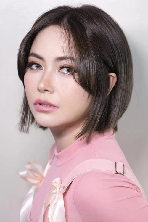 Yeng Constantino