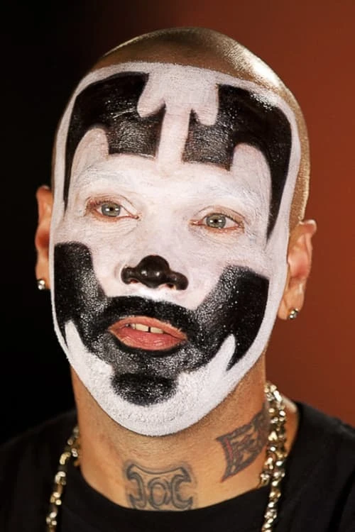 Shaggy 2 Dope