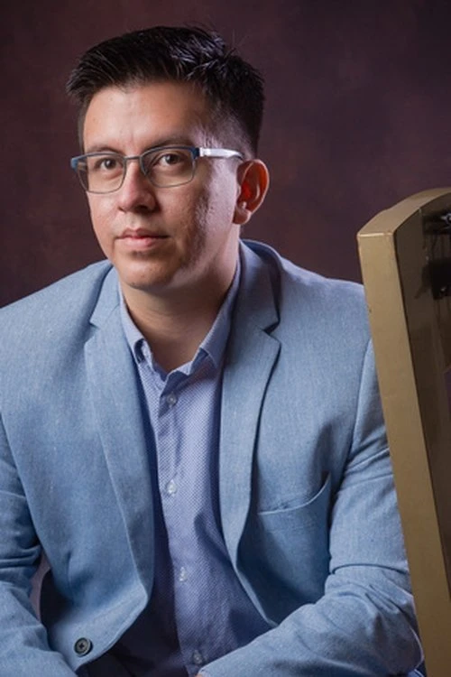 Jonathan Totena Jonathan Totena